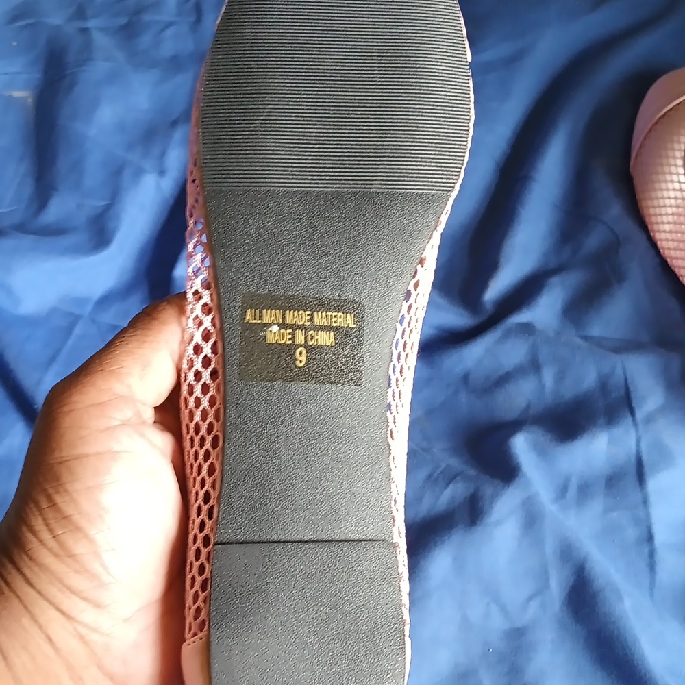 Shoes - Picture 6 of 6